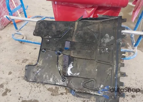 2024 Volkswagen Atlas Cross Sport 2.0T Sel R-Line z USA, uszkodzony, nr VIN 1V2AE2CA7RC260184